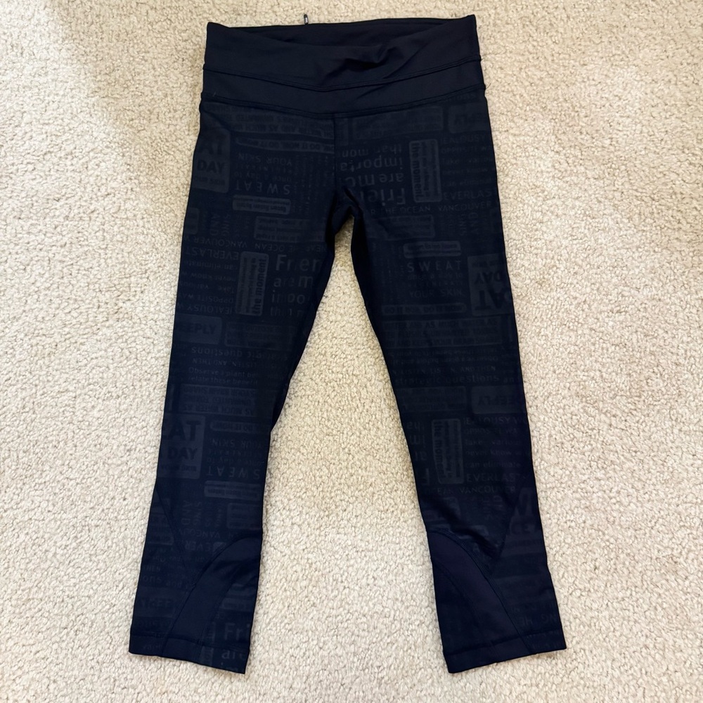 Lululemon Run: Inspire Crop II *Full-On Luxtreme Classic Manifesto Size 4